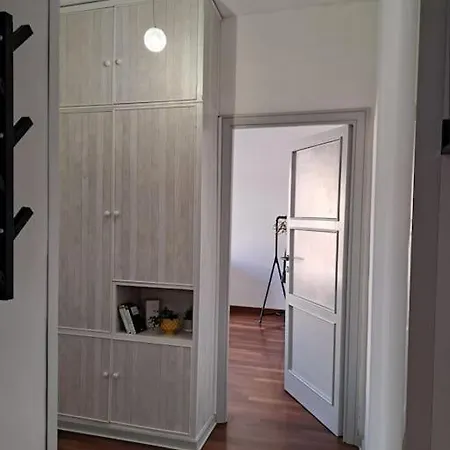 Апартаменты Amoroma St. Peter House *