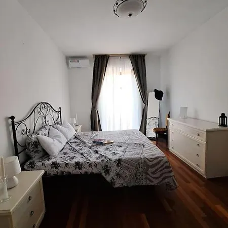 Amoroma St. Peter House Апартаменты Рим
